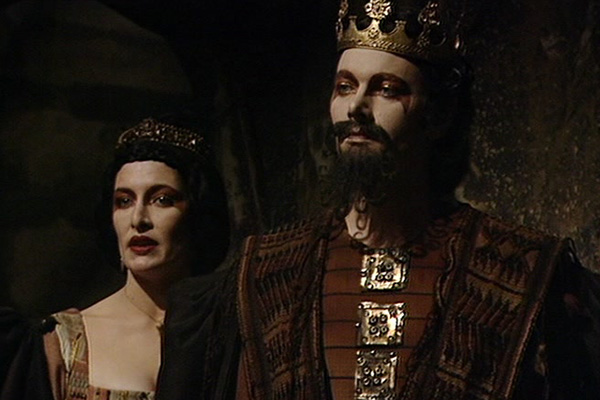 Zargo played by William Lindsay in Doctor Who: State of Decay