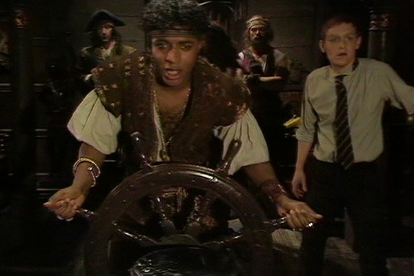 Mansell played by Leee John in Doctor Who: Enlightenment