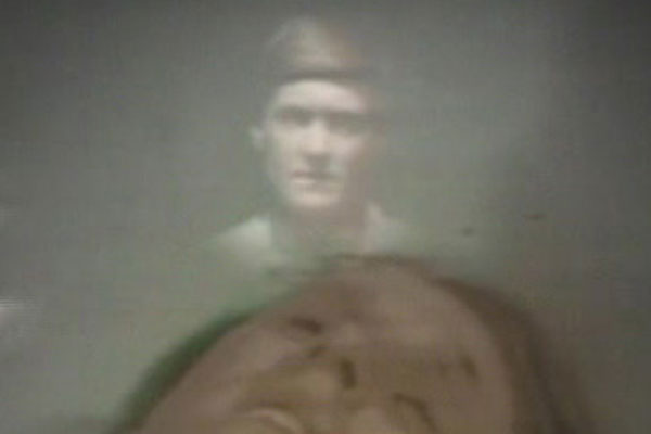 Vislor Turlough played by Mark Strickson in Doctor Who: The Caves of Androzani