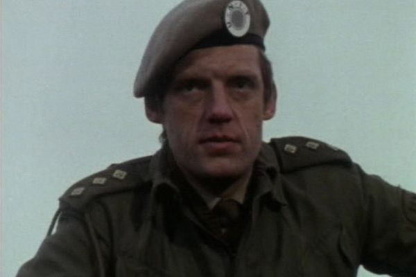 Mike Yates Played by: Richard Franklin in The Claws of Axos