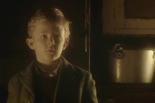Timothy Lloyd played by Luke Perry in Doctor Who: Series 1
