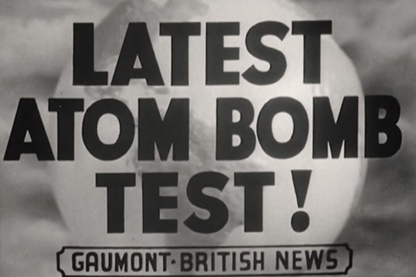 Newsreader played by Ian Shaw in Doctor Who - Lux