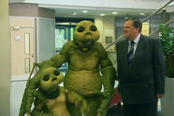 Sarah Jane - Revenge of the Slitheen - Part Two